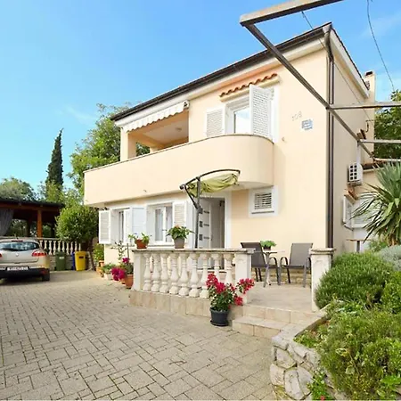 公寓 1 Bedroom Lovely In